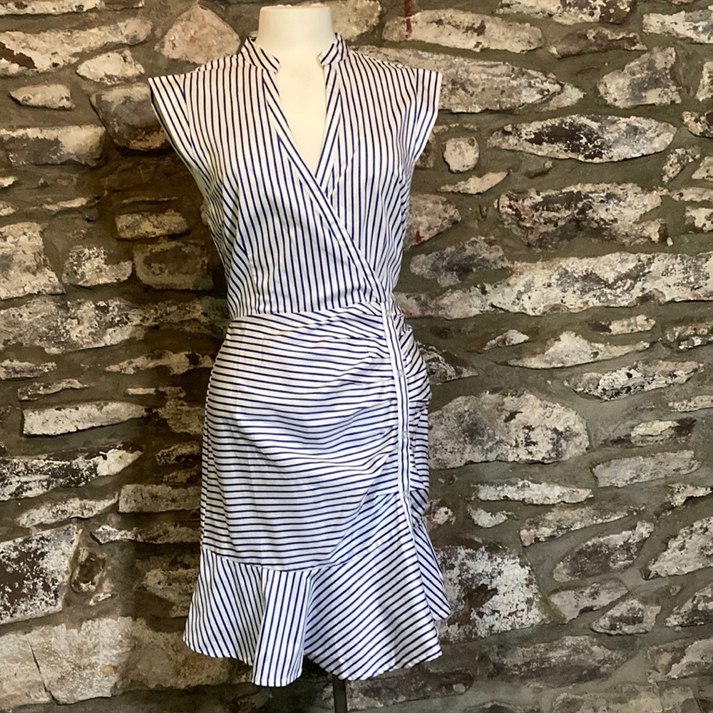 Lucy Paris blue striped fitted dress. Size large NWT